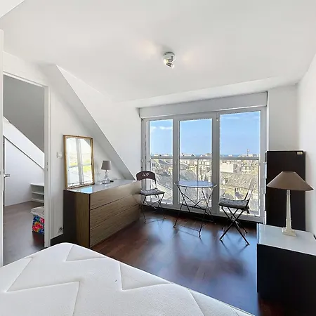 Duplex T3 Avec Terrasse Au Coeur De * Granville